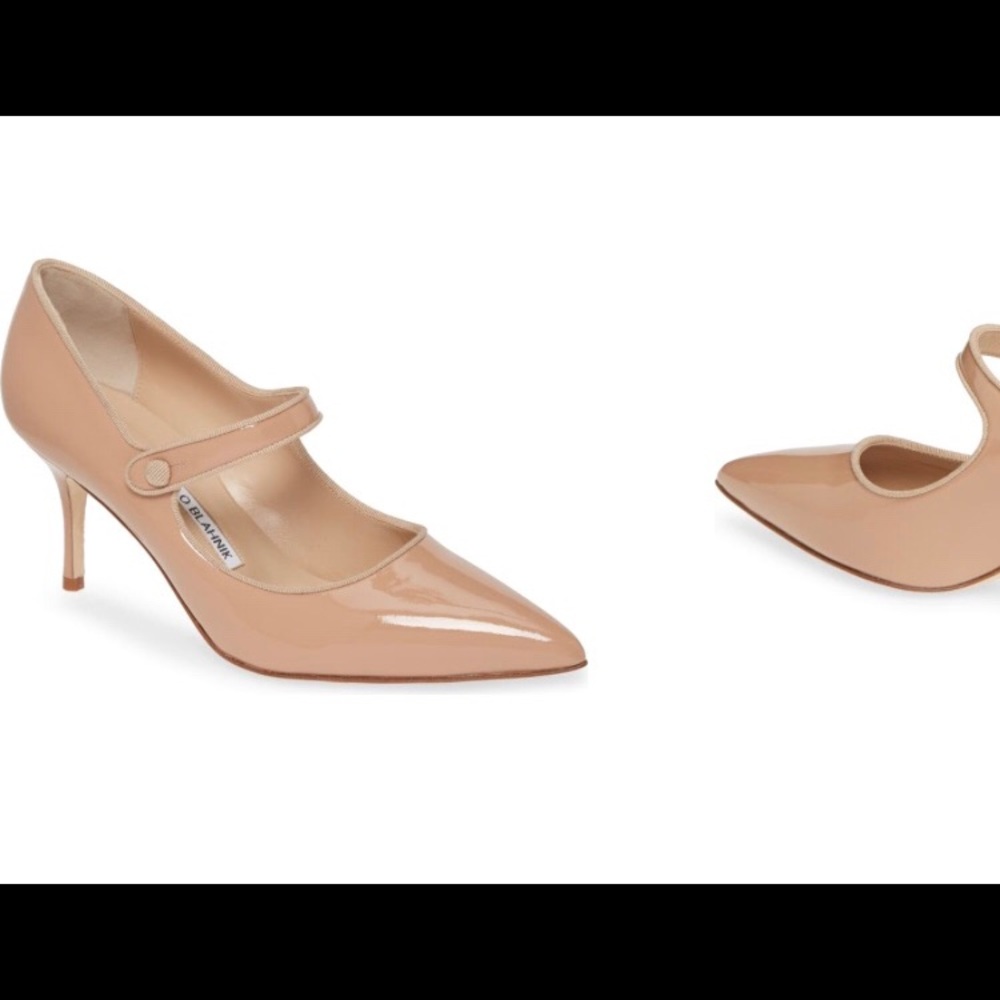MANOLO BLAHNIK nude patent leather Mary Janes♥️